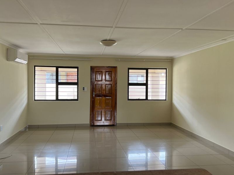 3 bedroom house - Photo 7