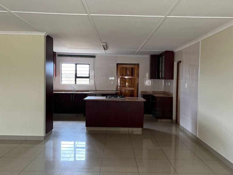 3 bedroom house - Photo 5