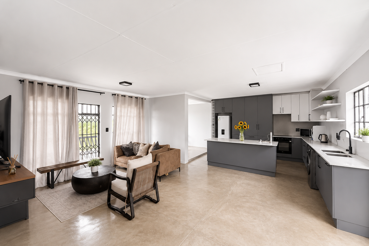 Modern 4-Bedroom Home with Views in Sought-After Cashan - Photo 4