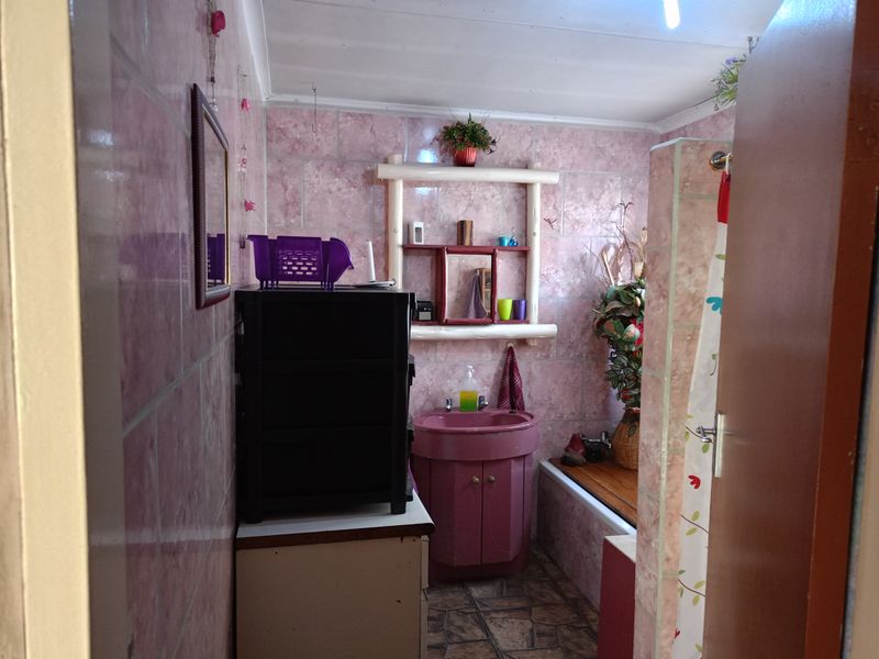 Income-Generating Investment Opportunity with Multiple Rental Streams - Photo 5