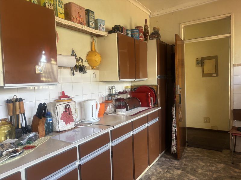 Family Friendly Home - Photo 4