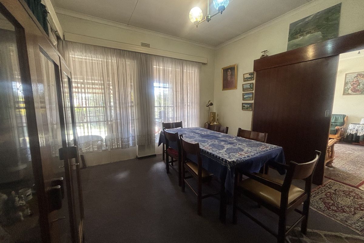 Family Friendly Home - Photo 5
