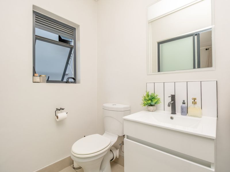 Modern 1-Bedroom Apartment for Sale in The Reid Lifestyle Estate – Stylish & Move-In Ready - Photo 9