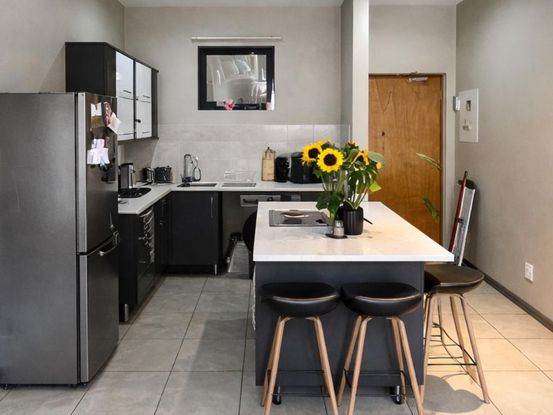 Modern 2-Bedroom Garden Apartment for Sale | Hyde Park | Secure Lifestyle Living - Photo 8