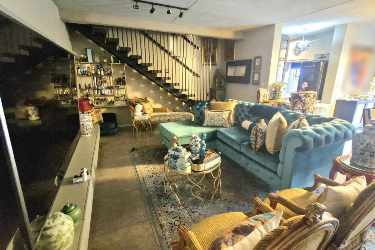 Industrial Chic Meets Victorian Elegance | Designer 3-Bedroom Cluster Home in Secure Lifestyle Estat - Photo 3