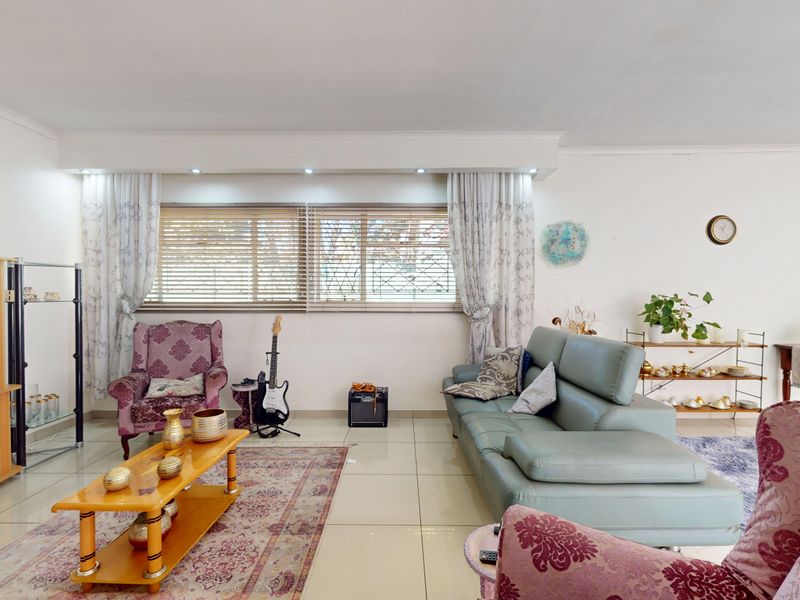 Spacious Family Living with Exceptional Income Potential in Denlee - Photo 3
