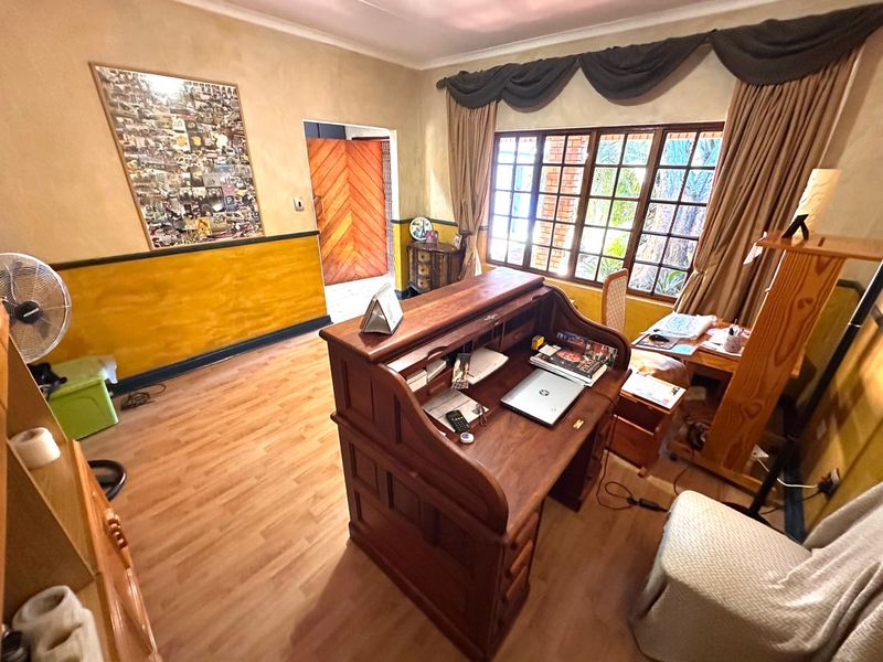 Charming Family Home for Sale in Steiltes, Nelspuit - Photo 9
