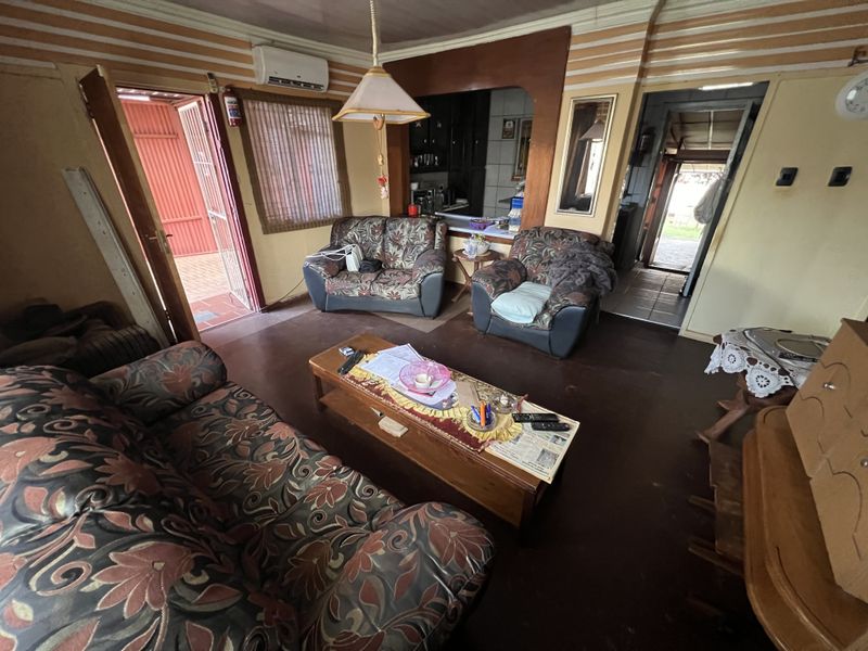 Charming 2-bedroom semi-detached home in Dawkinsville, Klerksdorp—perfect for cozy family living! - Photo 5