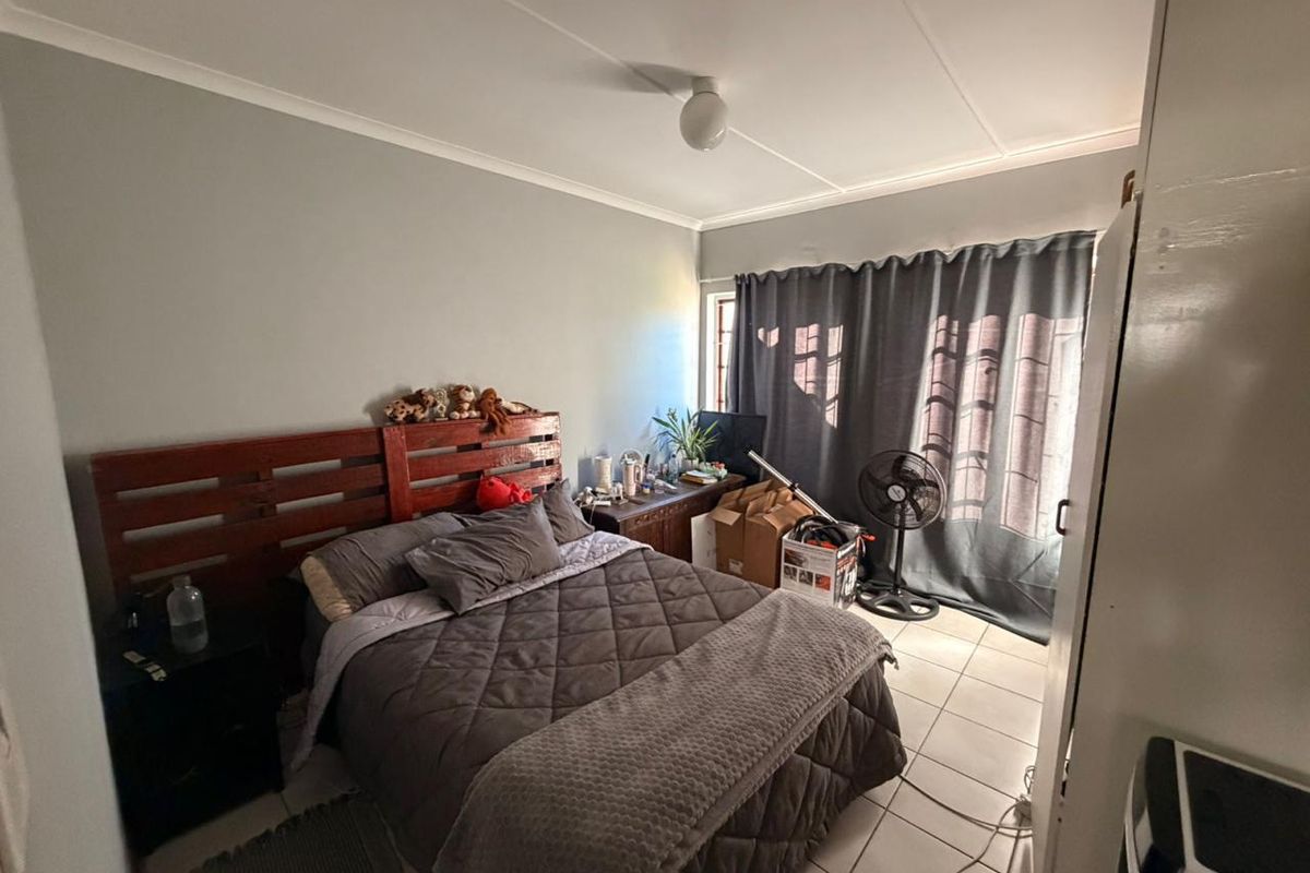 “Neat & Spacious Semi-Detached Home to Rent in Worcester Wes – Comfortable Living Awaits!” - Photo 4