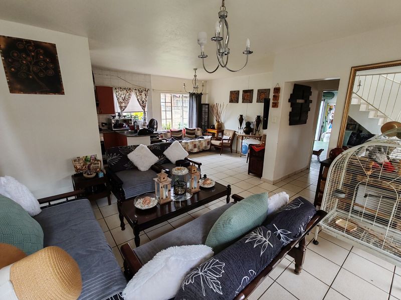 Perfectly Priced & Packed with Value – Modern 2-Bedroom Duplex!!! - Photo 6