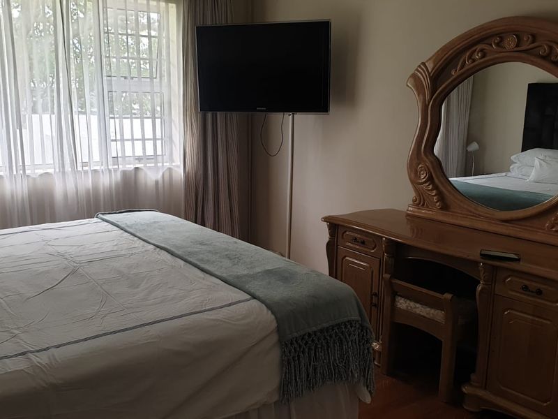 The Perfect Family Haven in Beacon Bay – Space, Pool & Entertainment - Photo 7
