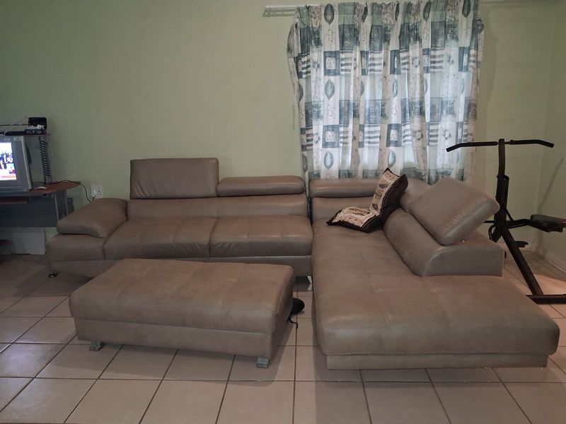 Spacious Garden Flat in Tranquil Dawn – Flexible Furnishing Options Available - Photo 8