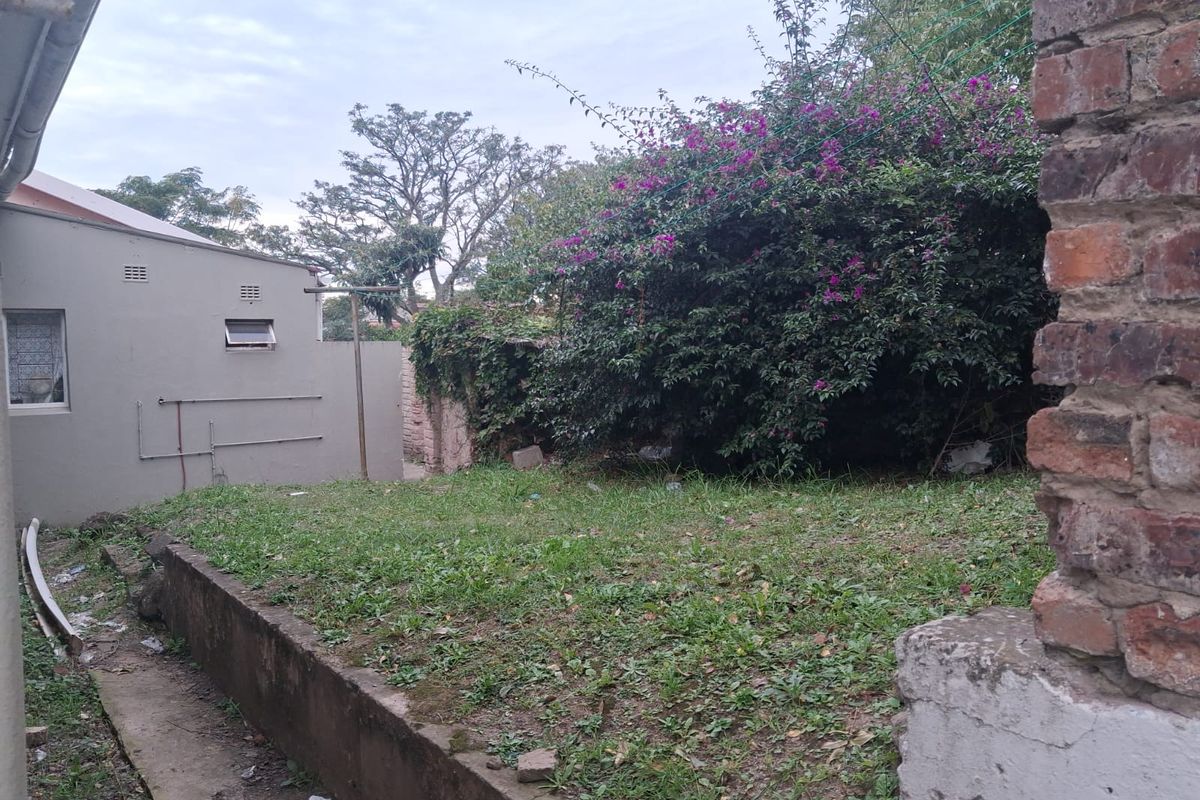 Spacious Garden Flat in Tranquil Dawn – Flexible Furnishing Options Available - Photo 4