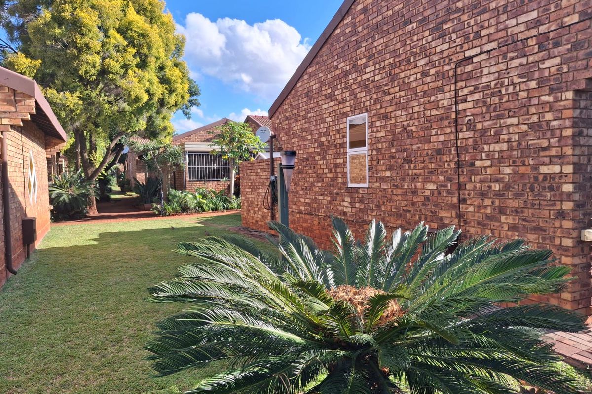 Embrace a relaxed and secure retirement lifestyle - Photo 2