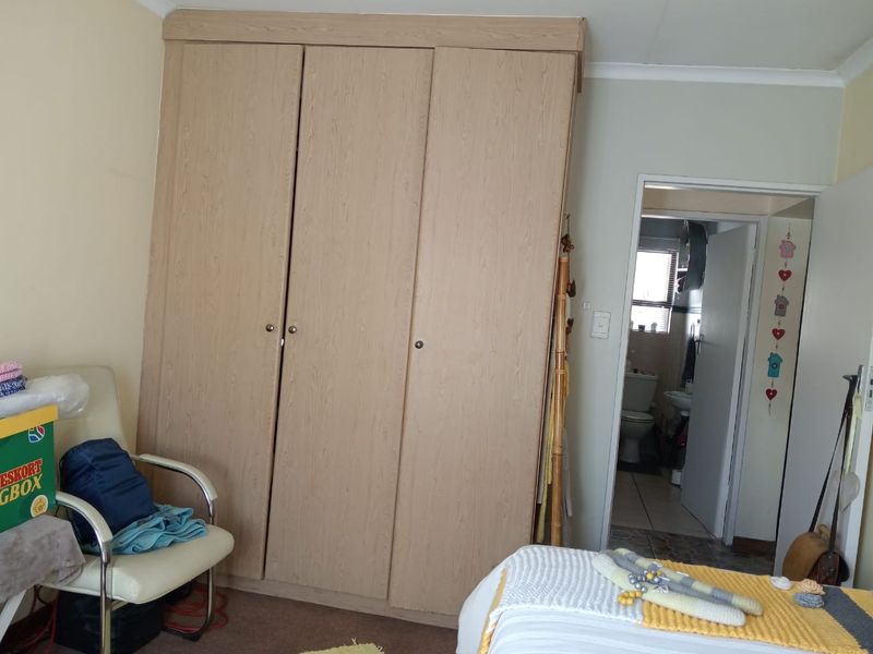 Secure Estate Living - Three Bedroom Family Home For Sale - Photo 7