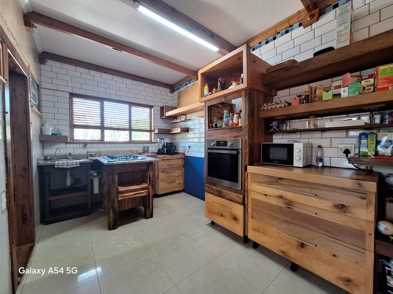 Prime Marine Drive Property – Ideal Family Home or B&B Opportunity - Photo 5