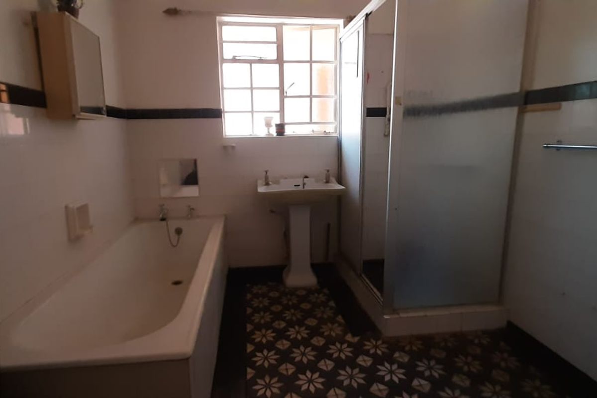3 Bedroom House to Rent in Proclamation Hill, Spacious Garden , R13,500 per Month - Photo 4