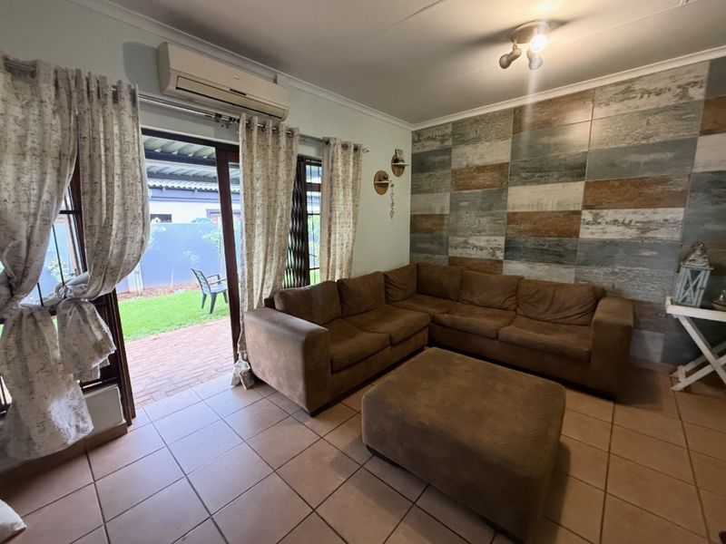 Spacious 3 Bedroom Rental Home in the Heart of Montana - Photo 3