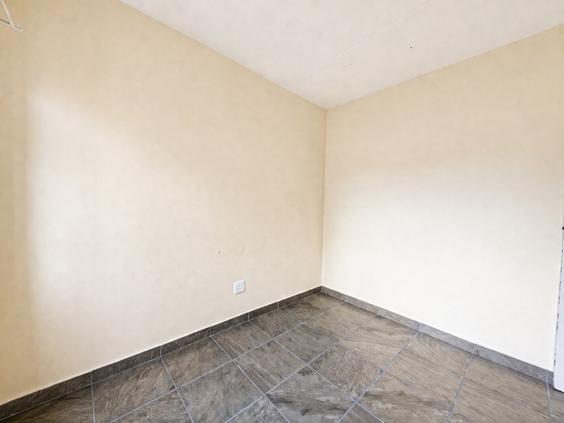 Your Perfect First Home Starts Here – Stylish Ground Floor Living at an Affordable Price! - Photo 9
