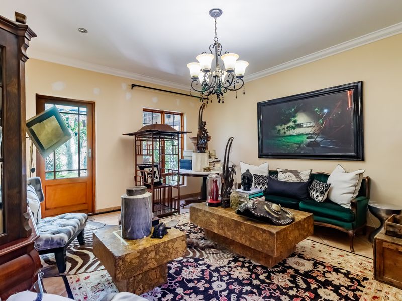 Space, Comfort & a Garden to Fall in Love With! - Photo 4