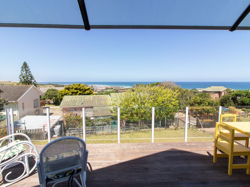 Three Bedroom Coastal Gem for Sale in Forest Downs, Port Alfred - Photo 5