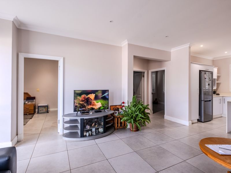 Simplex For Sale In Mount Edgecombe - Photo 9