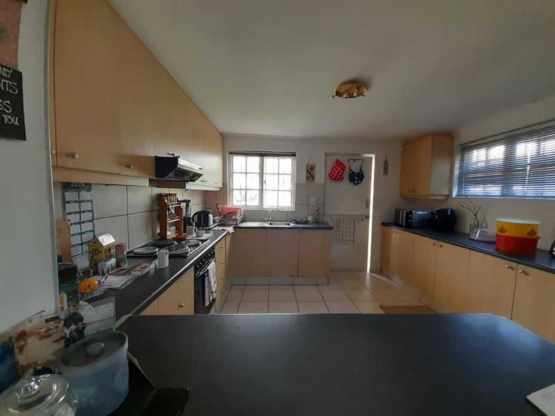 Thornton One bedroom Garden flat - Photo 5