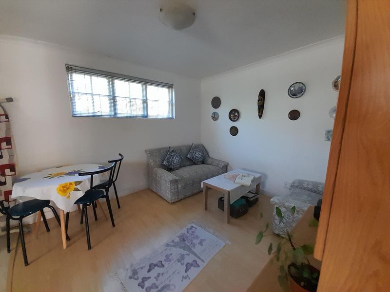 Thornton One bedroom Garden flat - Photo 2