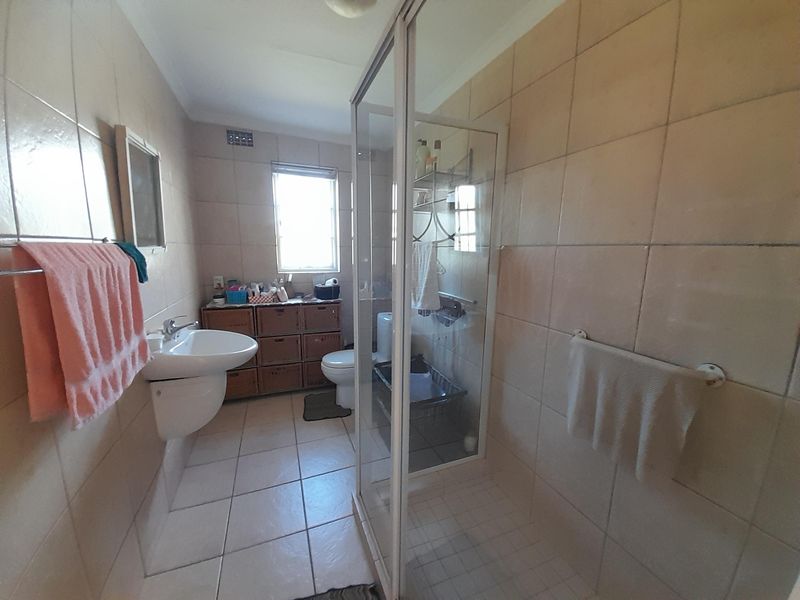 Thornton One bedroom Garden flat - Photo 10