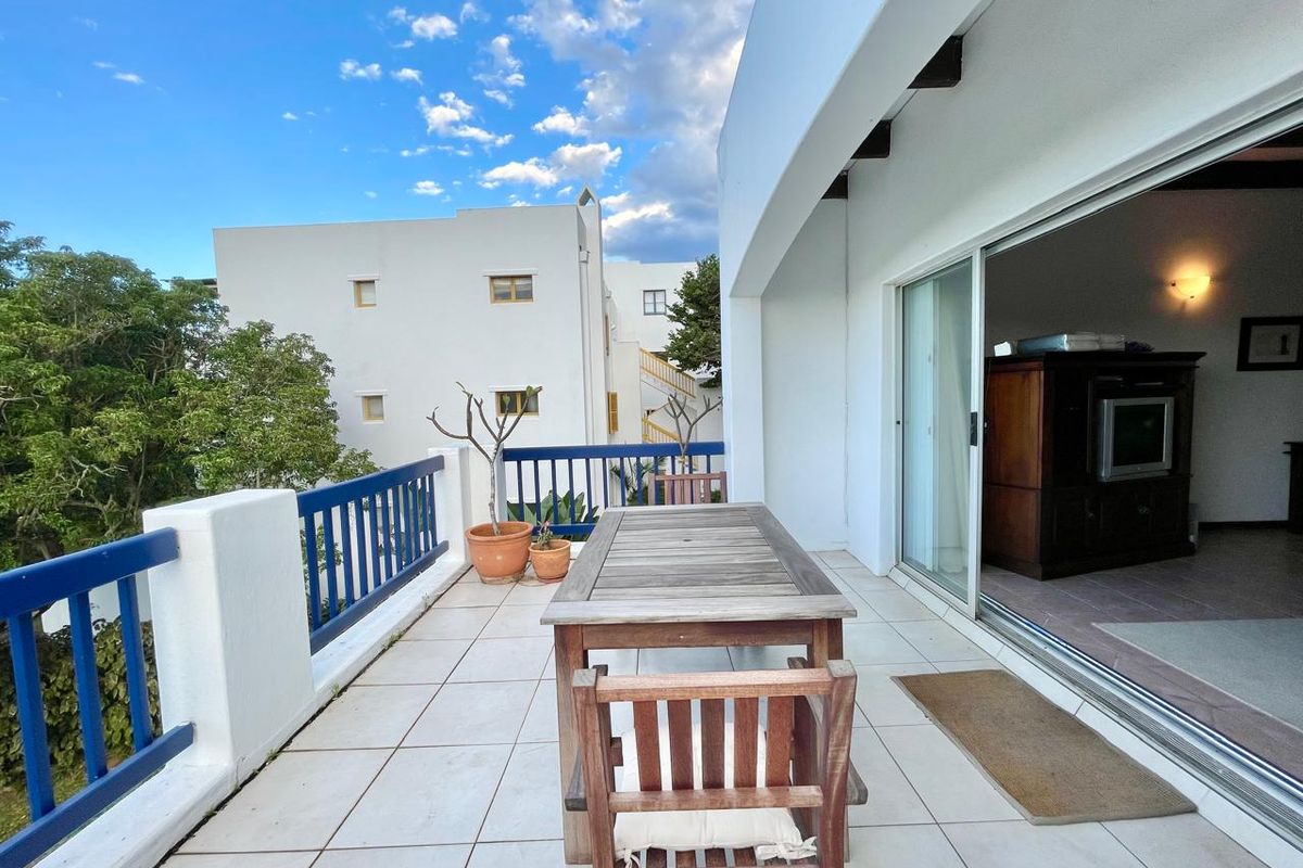Coastal Living in Santorini On Thompsons Bay - Photo 3