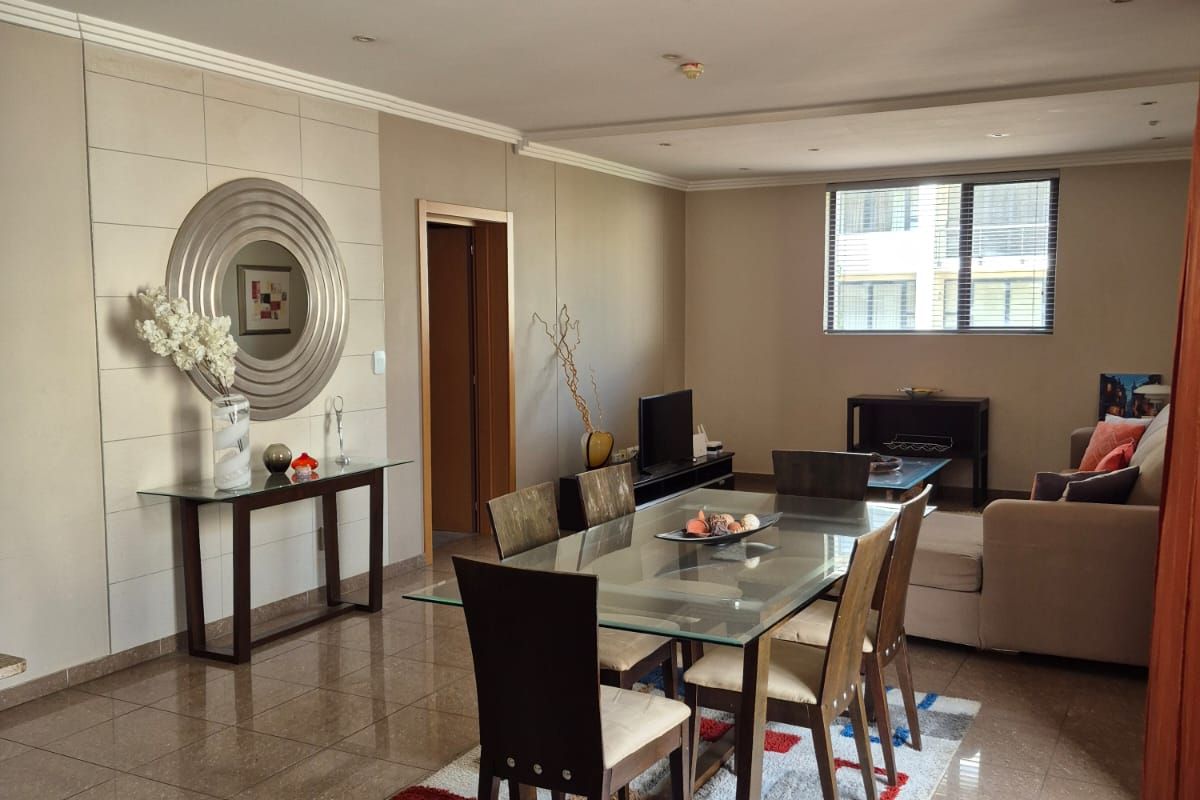 Lock Up And Go! Luxury Investment. - Photo 3