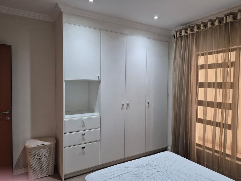 Lock Up And Go! Luxury Investment. - Photo 7