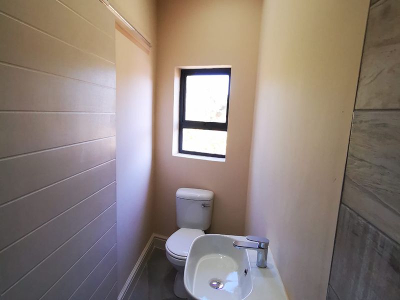 Pineland One bedroom flat - Photo 7