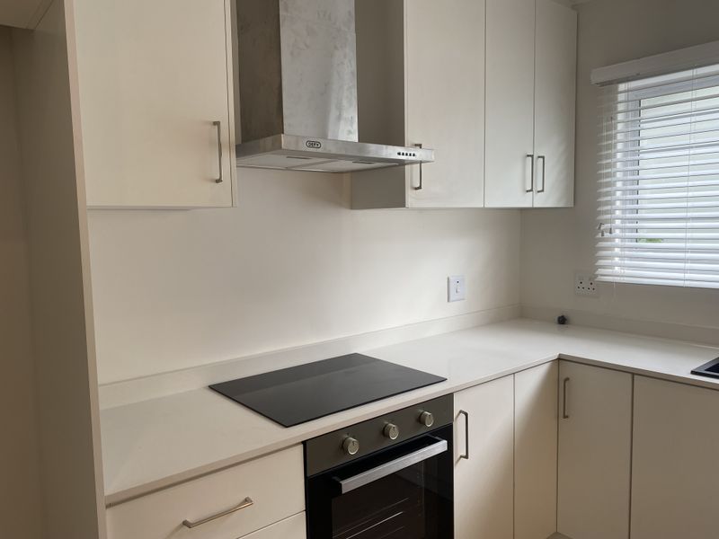 Modern - Move-In Ready - Ballito - Photo 9