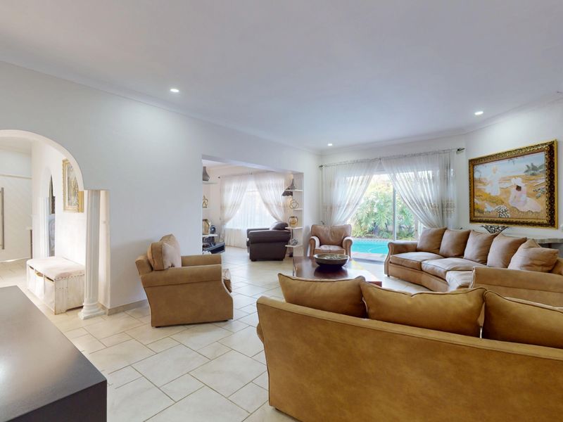 Family Living at Its Finest  – With Flatlet Starting to Bid from R1 550 000 - Photo 5