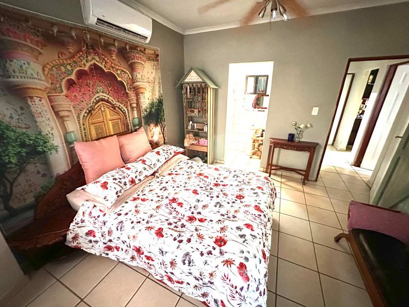 Family Living with Scenic Views, Guest Suites & Ample Parking - Photo 10
