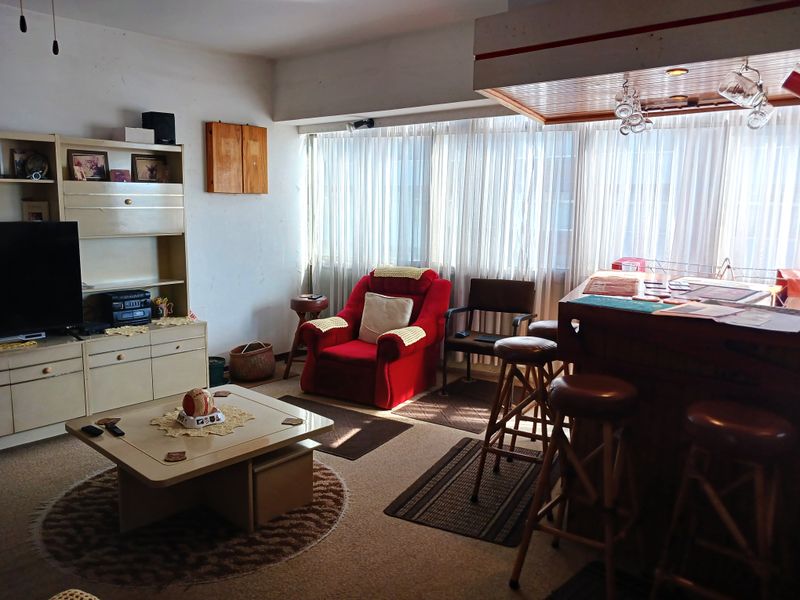 EXCLUSIVE MANDATE - 2 BEDROOM MOVE IN READY - EASY WALK TO ADDINGTON BEACH - Photo 4