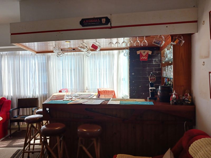 EXCLUSIVE MANDATE - 2 BEDROOM MOVE IN READY - EASY WALK TO ADDINGTON BEACH - Photo 7