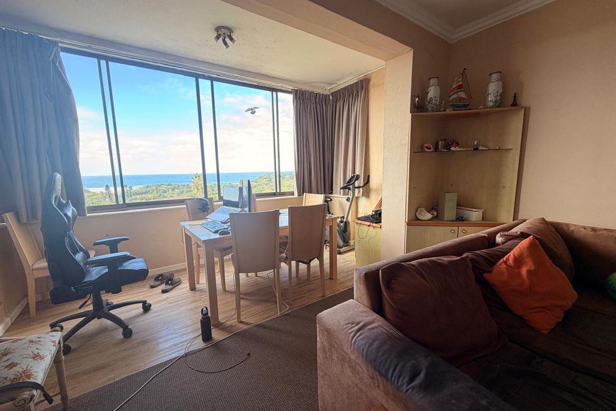 Magnificent views and modernised living - Photo 4