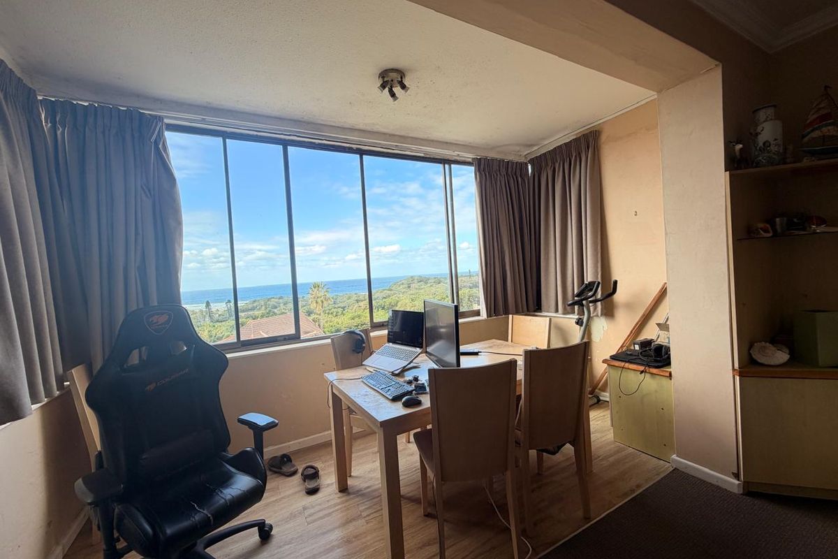 Magnificent views and modernised living - Photo 3