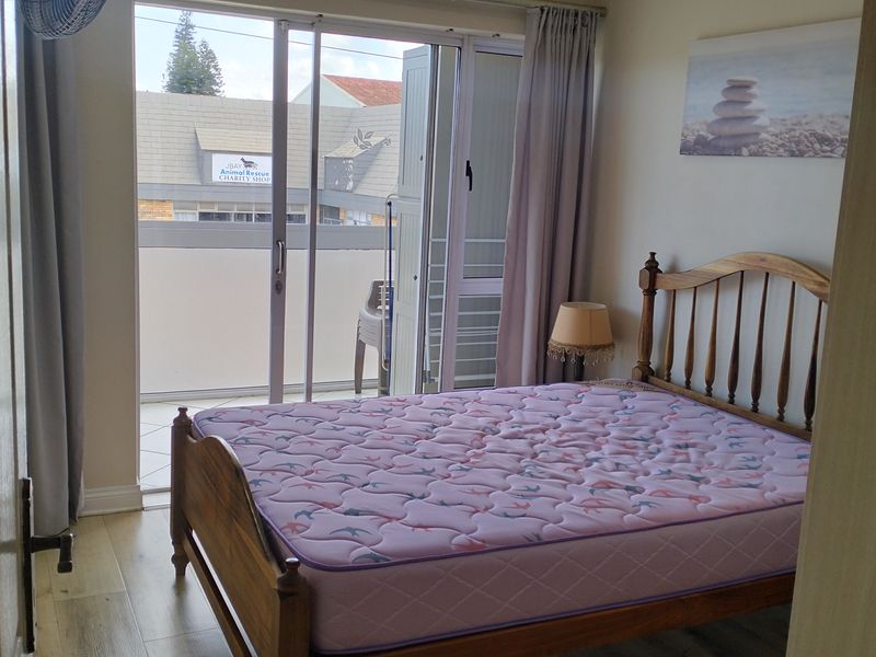 Perfect for coastal living and convenience! - Photo 5