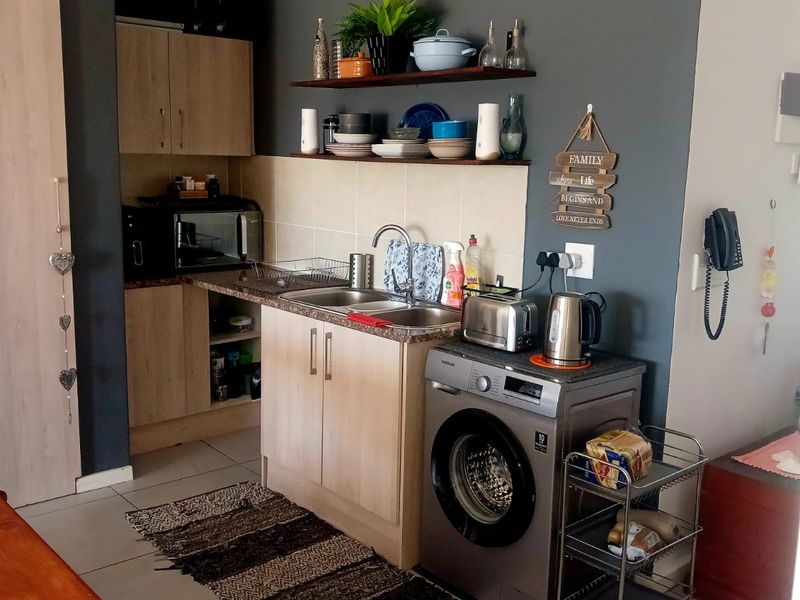 Apartment Rental Monthly In Blouberg - Photo 2