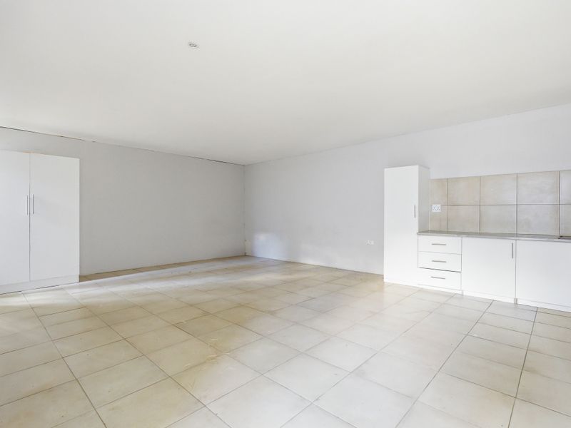 Premium Multi-Let Investment Opportunity in Prime Sandown - Photo 4