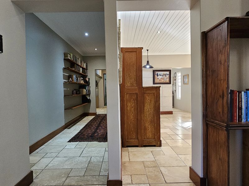 Modern Comfort Meets Effortless Living in a Prime Location - Photo 8