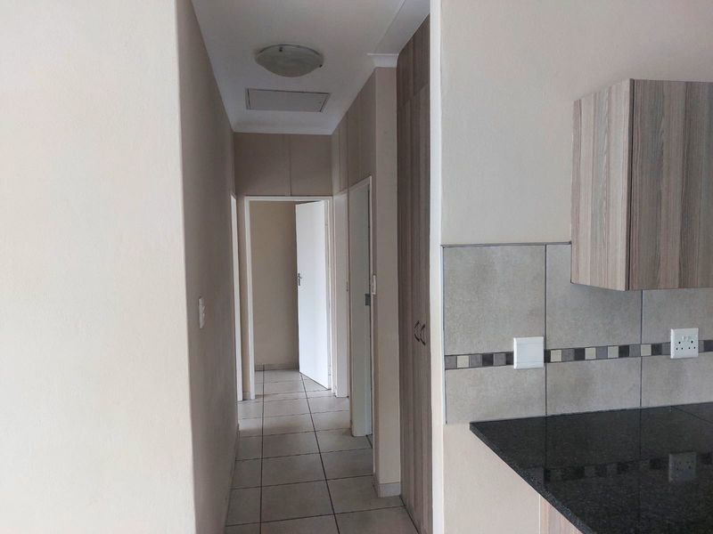 3 Bedroom House in Waterkloof Hills Estate for Sale. - Photo 6