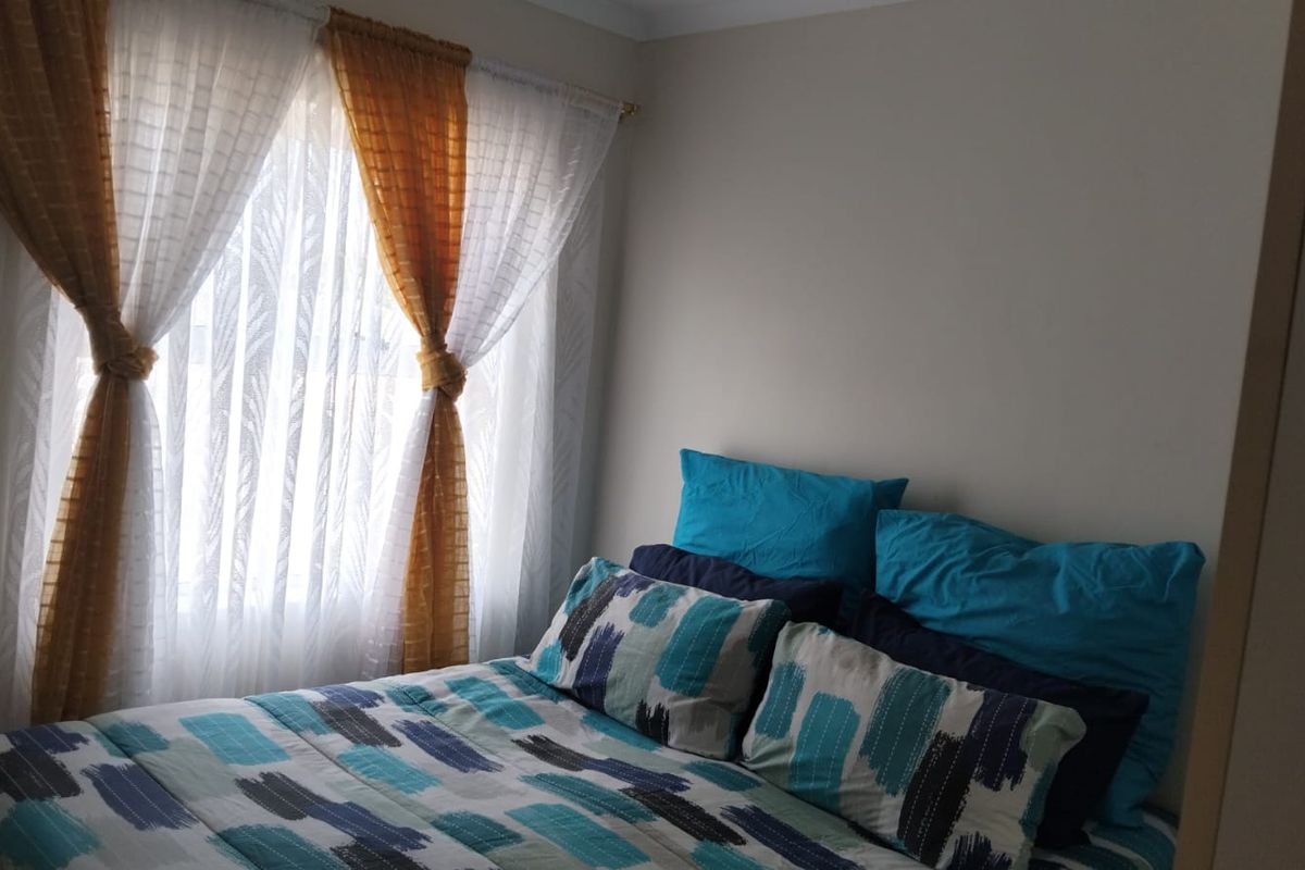 Charming 2-bedroom apartment in Belhar, Cape Town – perfect blend of comfort and convenience awaits - Photo 2
