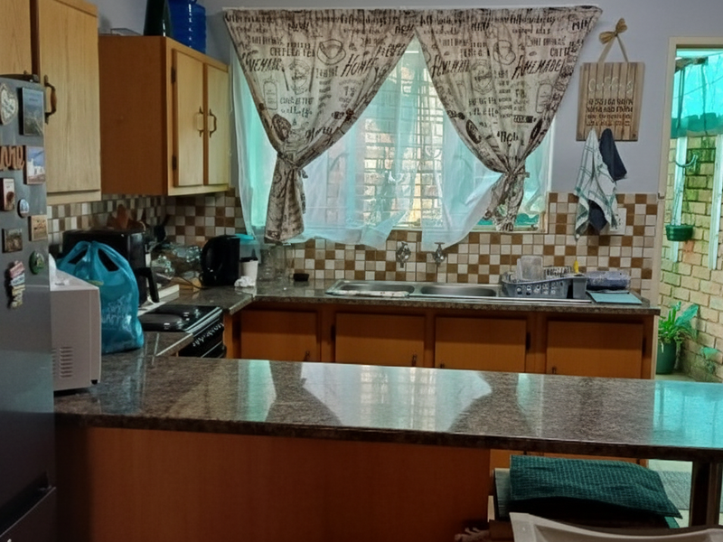 Charming 2-Bedroom Flat in the Heart of Bela-Bela - Photo 2