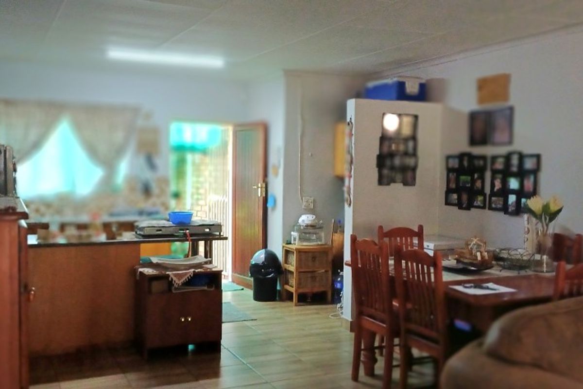 Charming 2-Bedroom Flat in the Heart of Bela-Bela - Photo 4