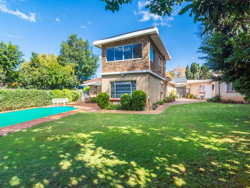 Bidding To Start From R2 450 000  Live NON Distressed Auction - Photo 4