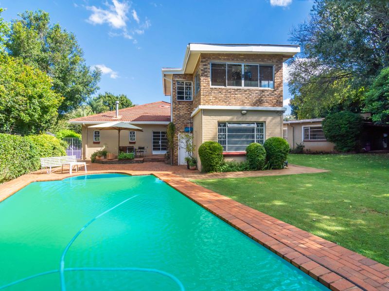 Bidding To Start From R2 450 000  Live NON Distressed Auction - Photo 2